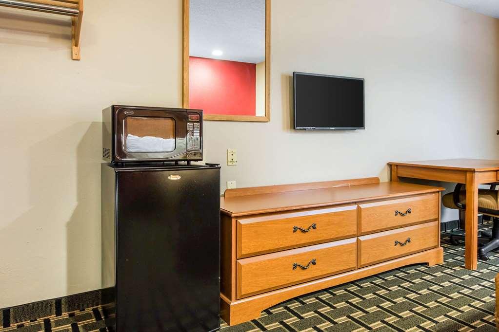Econo Lodge Inn & Suites Peoria Illinois Habitación foto